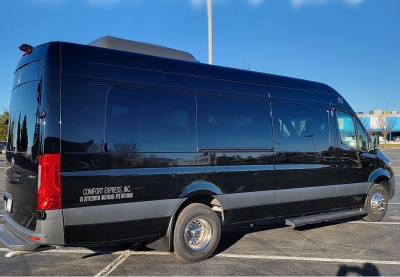 Charter Bus Rent 135