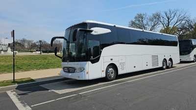 Charter Bus Rent 122