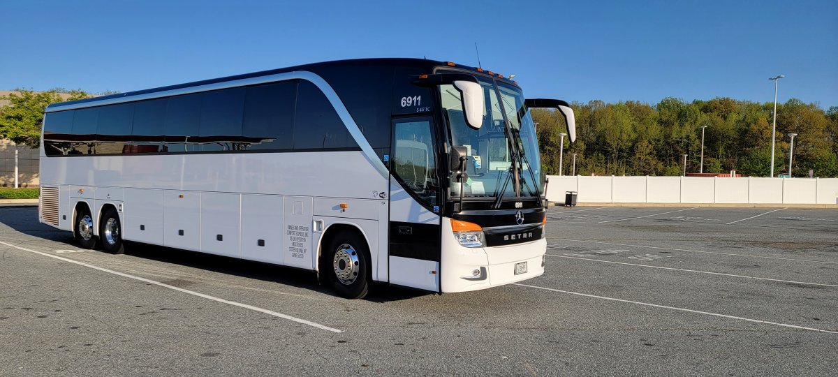 What Are Corporate Shuttle Services What Are Corporate Shuttle Services